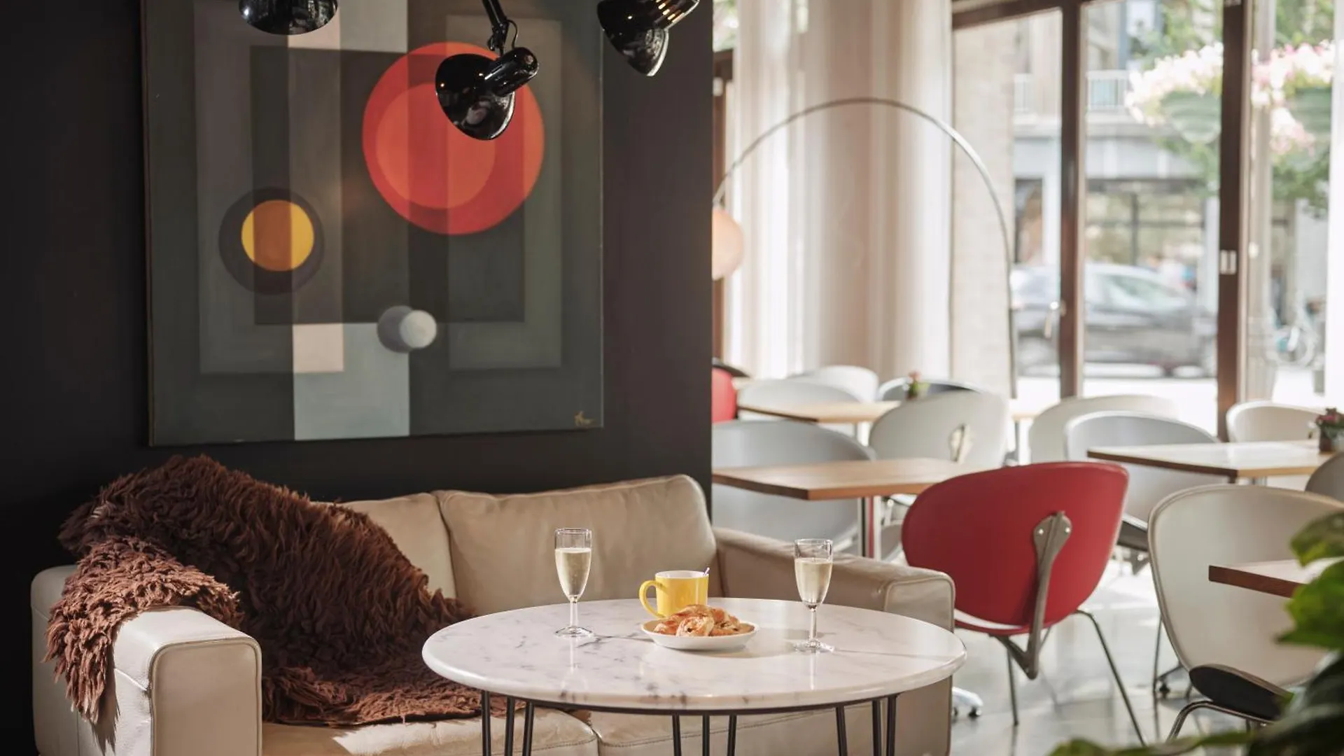 Banks Antwerp Hotel